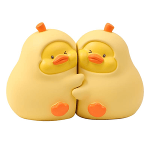 【中国直送】Fodora デコレーション グッド ネヴァー スプリット ペア ハグ アヒル 癒し かわいい 卓上装飾 小さな置物 カップル 良いもの 誕生日プレゼント 男女兼用*1個