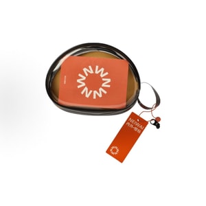 【香港直郵】 內外 前扣式芒果型隱形胸貼 一件 M 女款 無痕聚攏 可調節 矽膠防滑 /運動/日常穿搭