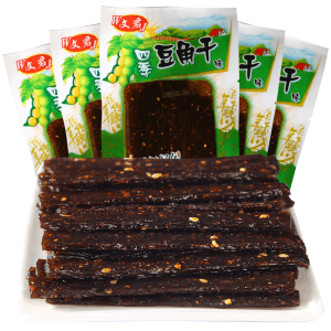 중국 직접 우편 웬뉴 웬준 사계절 콩 건조 매운 스트립 채식주의 쇠고기 힘줄 어린 시절 향수 소형 패키지 매운 간식 간식 여가 식품 20g * 5 팩