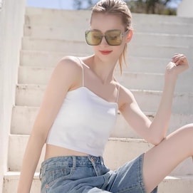 觅橘 一字肩美背 吊带夏季打底 带胸垫免穿内衣 白色 M码