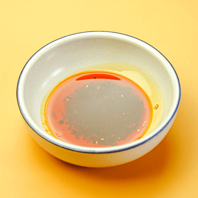 【道地傳統老式黏糊糊】與美 東北麻辣燙 內含魚丸 330g 11