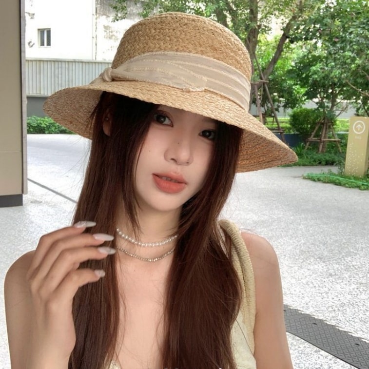 【中国直邮】 亲太太 天然拉菲草渔夫帽子女夏沙滩草帽遮阳防晒礼帽爆款 白色编织带 一个装 3