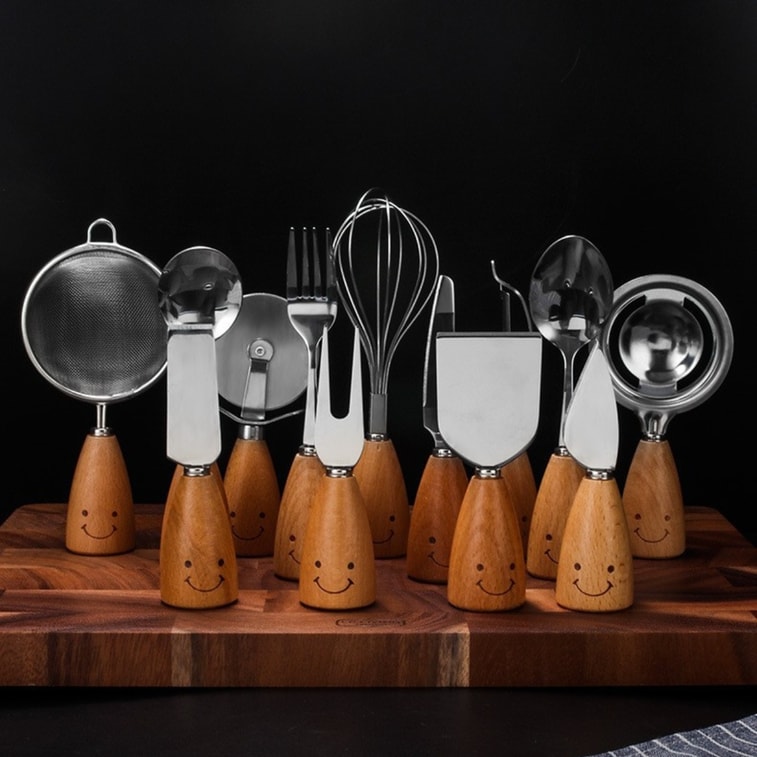 Su Mi · Cute Smile Cheese Knife & Fork Set 4-Piece|Fun Smile, Cheese Time · Cute Smile|Cheese Cutlery|Elegant Dining|Stainless Steel|Party Essential 4