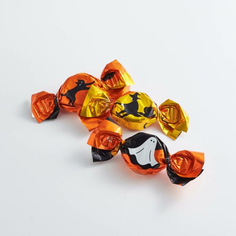 Halloween Night Gift Box - 19 Pieces 1