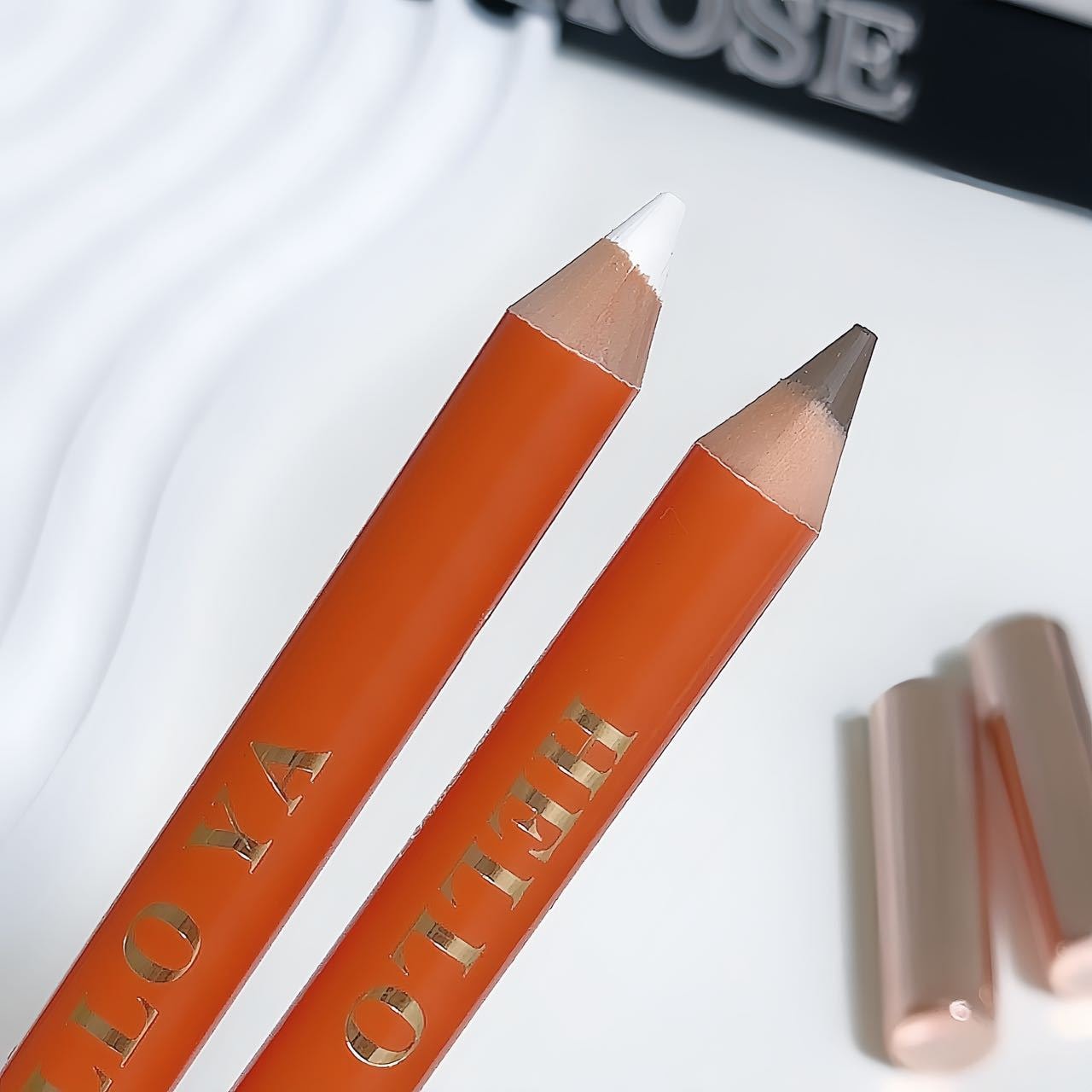 【中国直邮】 Sweet Mint 彩妆HelloYa双头修容笔哑光提亮面部阴影立体鼻影高光修容一体棒一支