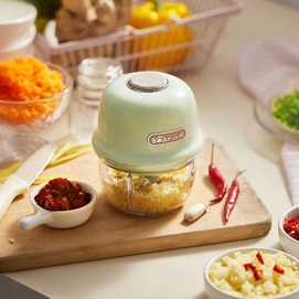 Wireless Electric Multipurpose Garlic Chopper Food Processor Grinder for Meat, Vegetables, Fruits and Nuts 150ml