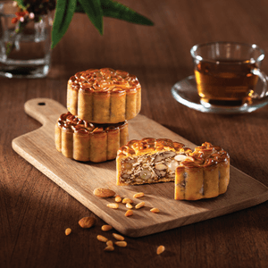 Hong Kong Classic Mixed Nuts Mooncake Gift Box - 4 Pieces, 26.10oz