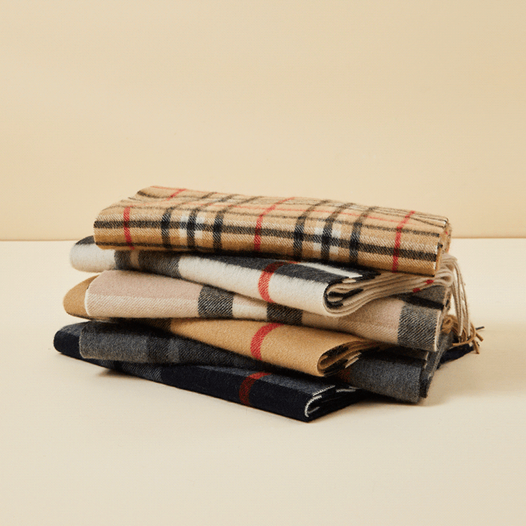 【美仓发货 5-7日达】网易严选 偶尔也要奢宠自己 经典格纹纯山羊绒围巾 驼色 170cm*30cm 4