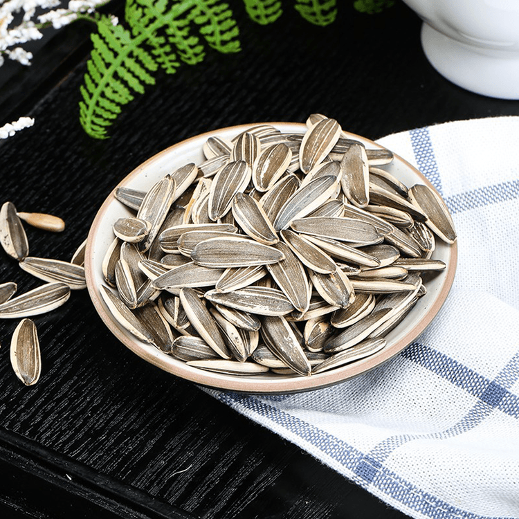 CHACHA 【Jackson Wang Favorite】Roasted Salted Sunflower