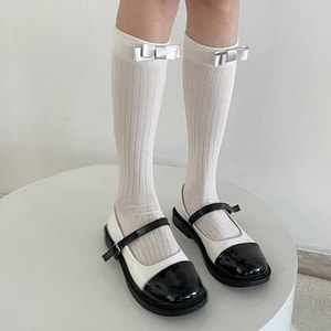 【中國直郵】 HSPM 韓系miu風簡約甜美純色堆堆襪 棉寬條紋走秀款小腿襪子 白襪灰蝴蝶結M 1雙裝