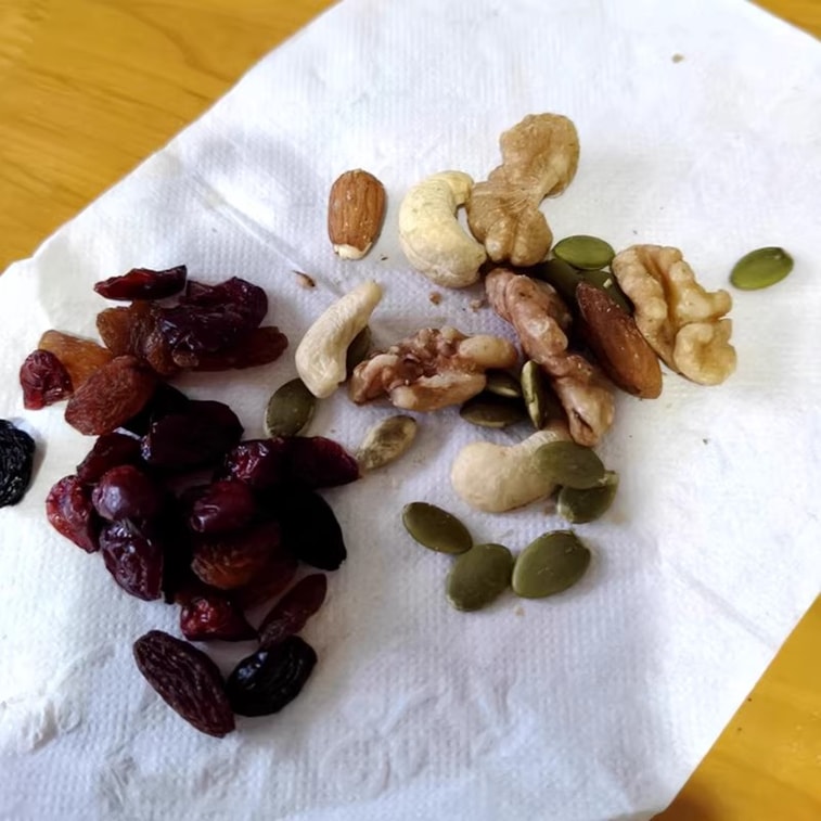 Mixed Daily Nut Mix - Pregnancy Snack - Nutritious Snack without Additives - Suitable Snack for Pregnancy - 750g per box - Model A 3