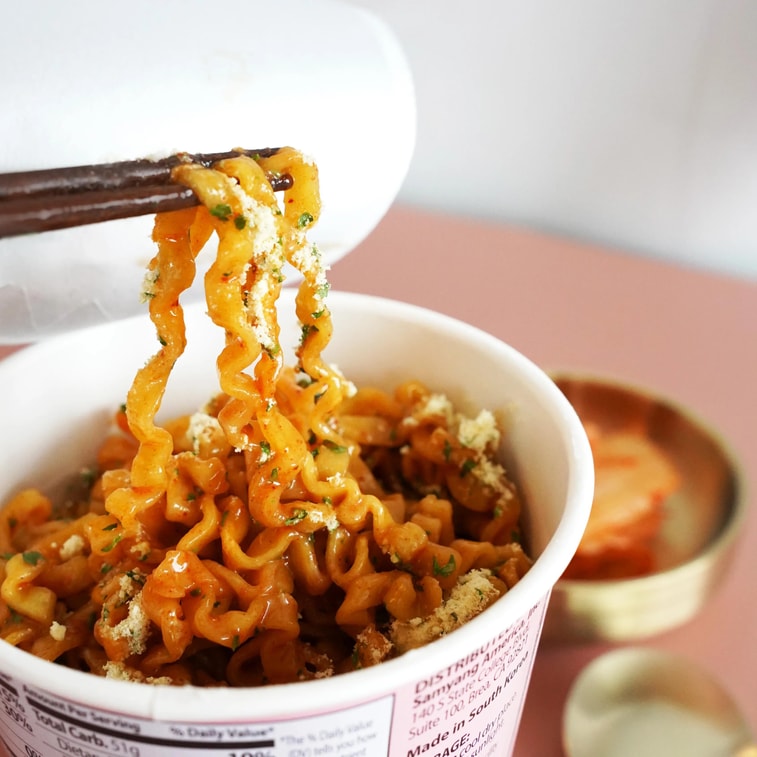 韩国SAMYANG三养 BULDAK 粉色火鸡面拌面 辣鸡肉拉面 奶油芝士味 杯装 80g 3