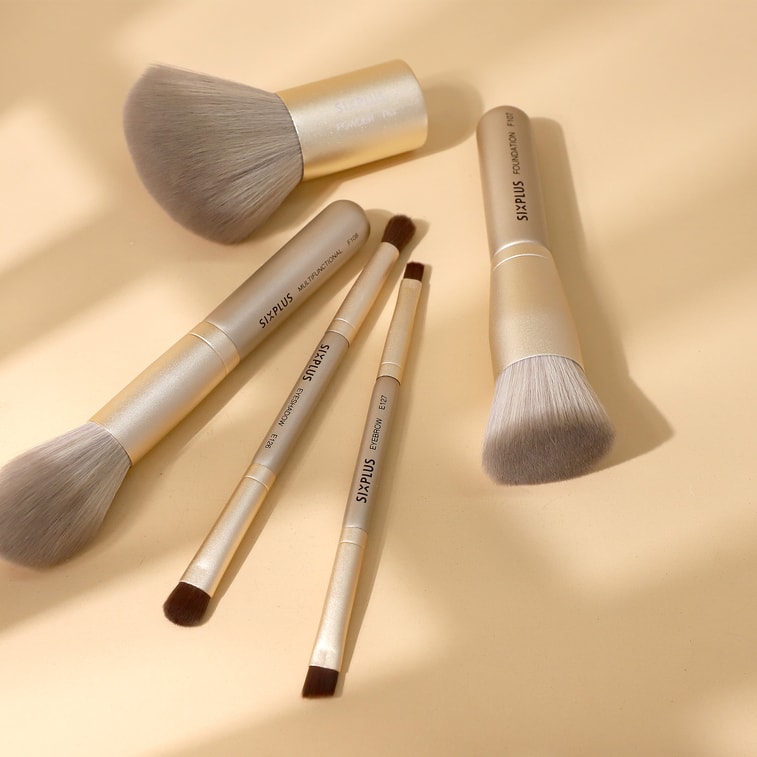SIXPLUS 5Pcs Portable Makeup Brush Set - Play 5