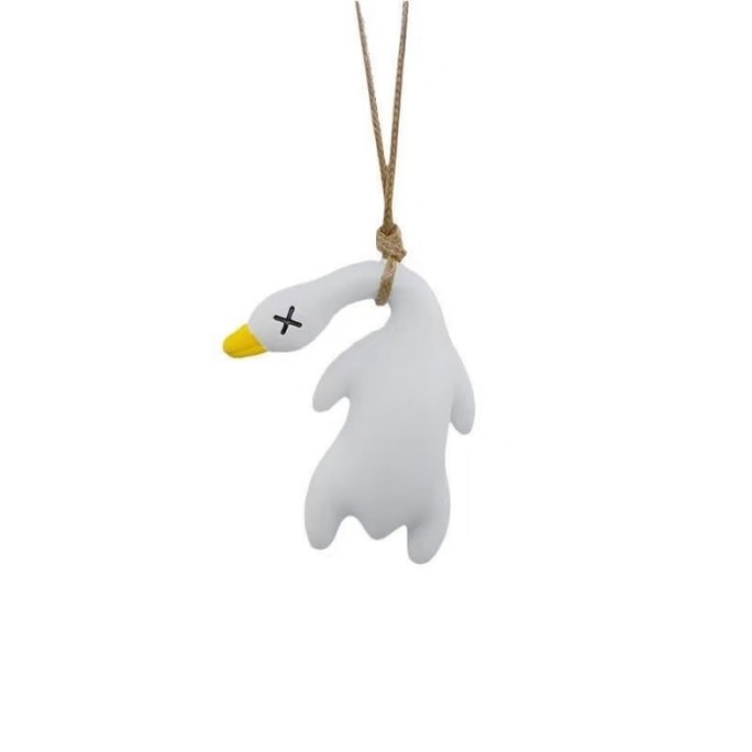 Car mounted small roast duck car pendant Cute little duck aromatherapy pendant decoration 1 piece