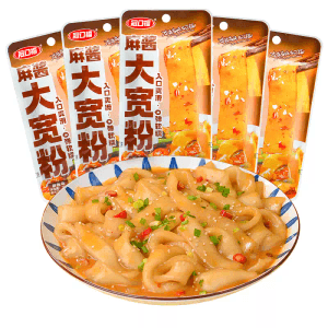 Guankou Fuma Sauce Big Wide Powder, Ma Sauce Flavor Flow Juice Wide Powder Internet Celebrity Explosive 30g * 10 Bags