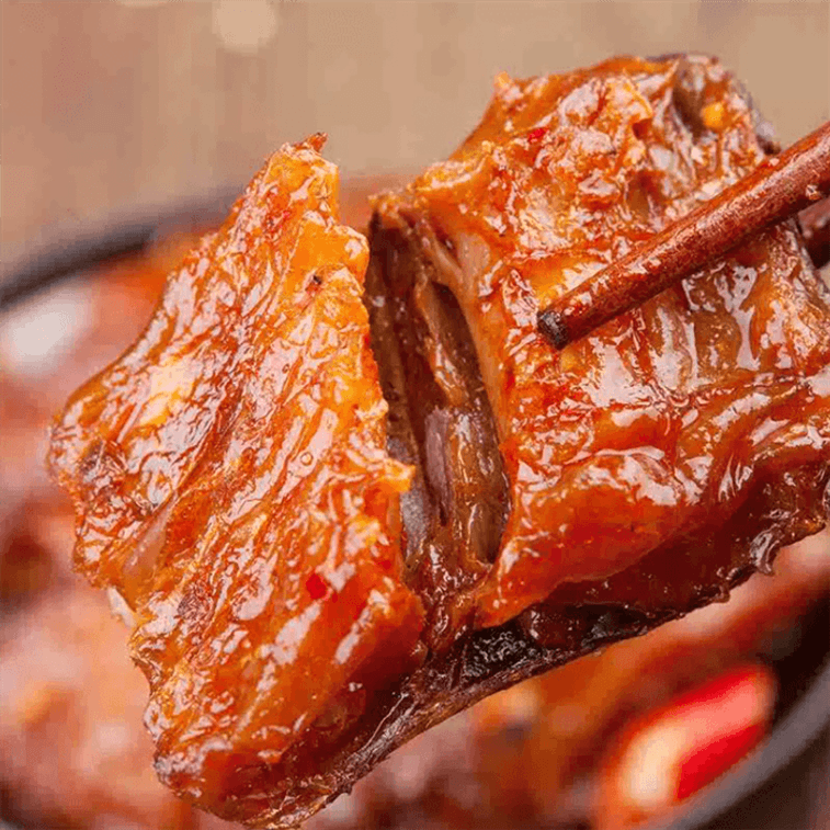 Spicy fish fillets, a specialty of Hunan Province, are smoked fish pieces to satisfy your craving. 26g*5 packs 3