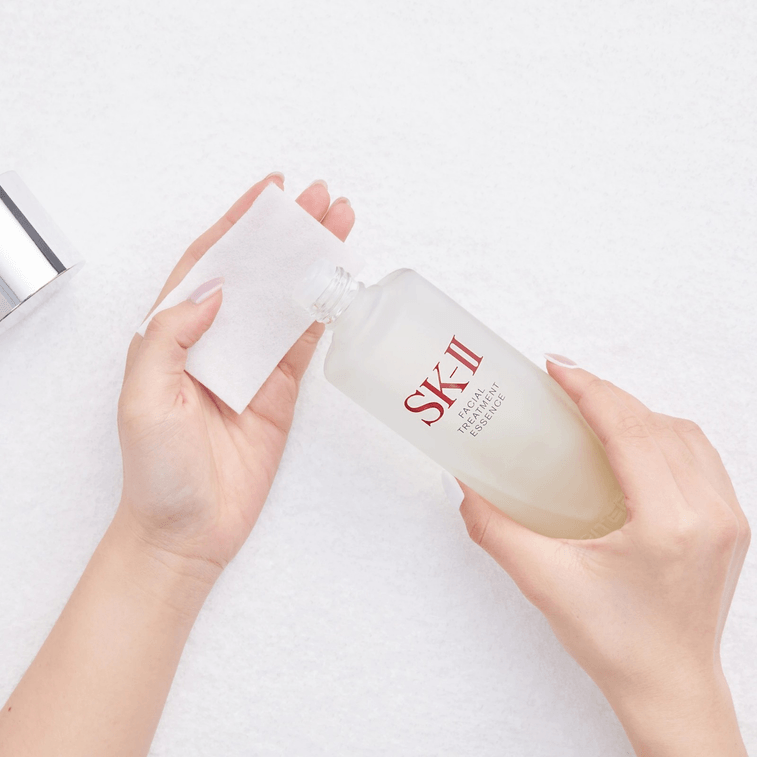 SK-II 神仙水护肤精华露 经典Pitera™配方 深层渗透补水 提亮净透肌肤 日本原装 230ml 4
