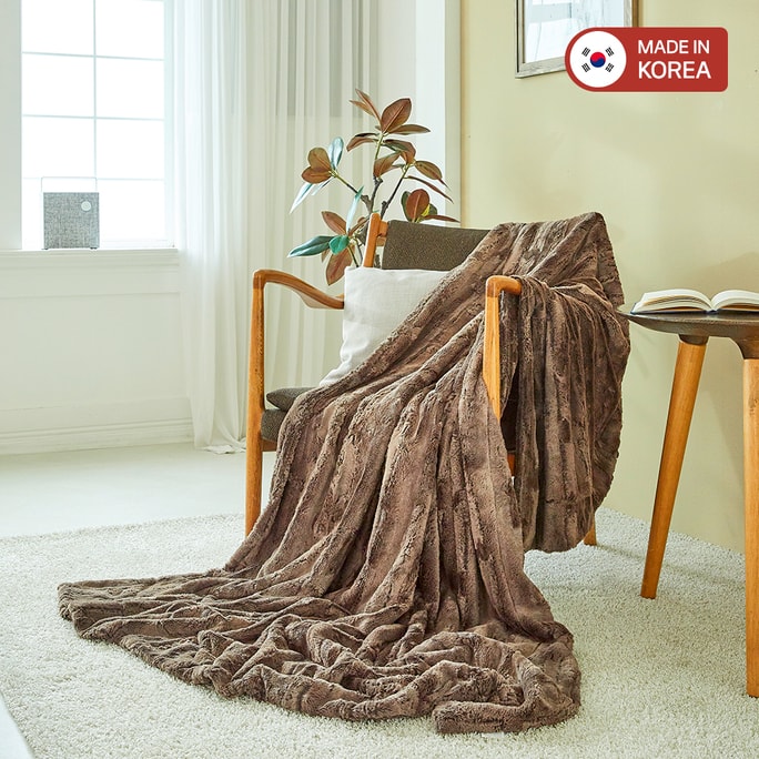 PREMIUM FAUX FUR MINKY BLANKET - DARK BROWN