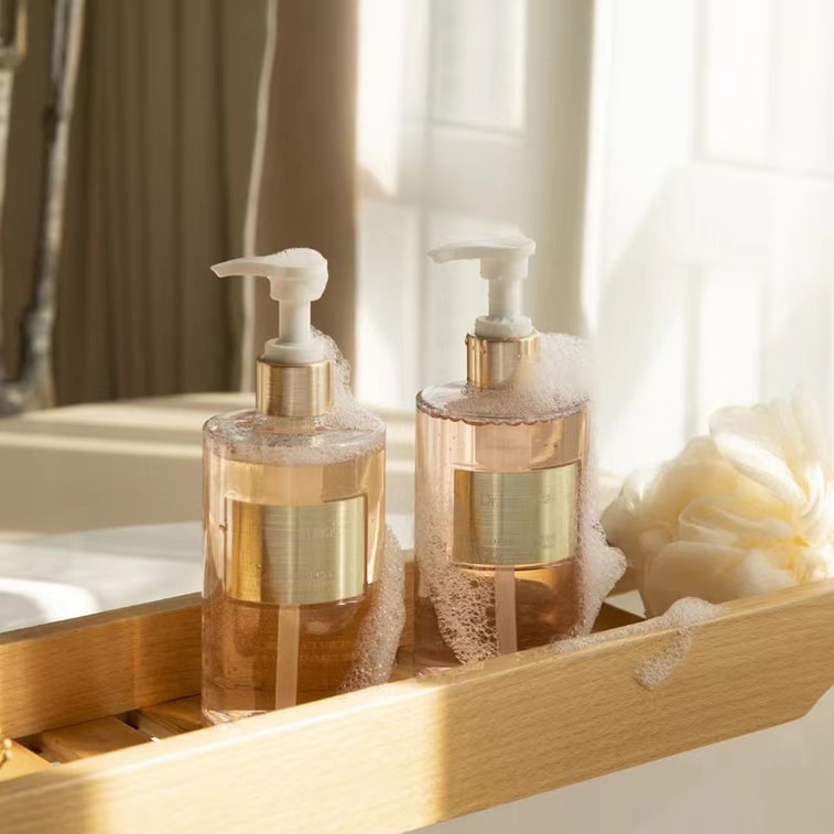 Amino acid high definition fragrance shower gel floating water 350ml 4