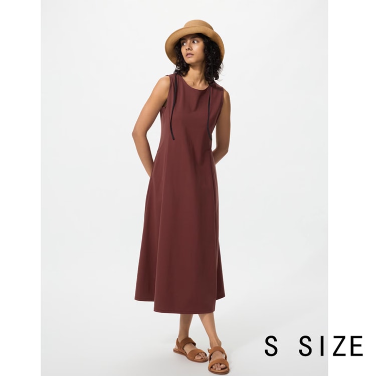 [Livraison directe du Japon] Japon Uniqlo Modèle standard Vêtements pour femmes AIRism Nouvelle collection printemps/été Haute élasticité Robe sans manches Marron foncé Taille S 1 pièce