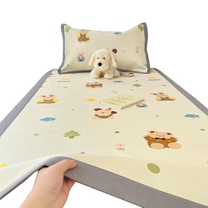 [中国からの直送] HSPM 洗える折りたたみソフトマット アイスシルククールマット シングルマット 枕カバー Kaji 2点セット; マット 0.9*2.0m + 枕カバー