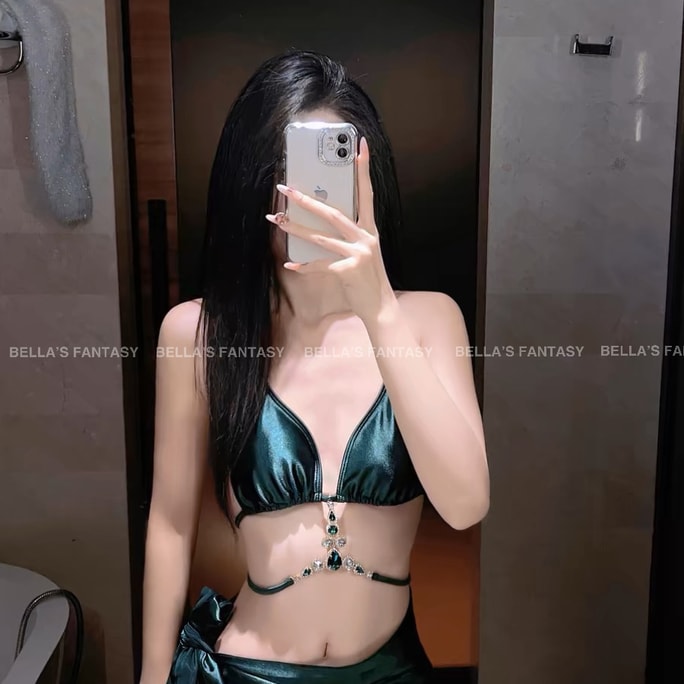 【New York】Bella's Fantasy Jewel Rhinestone Chain Decor Triangle Biikini Set 3-Pieces Bra Bottom Skirt Swimwear Green