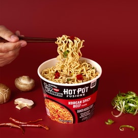 美国版NISSIN日清 TOP RAMEN HOT POT FUSIONS 火锅系列拉面方便面 韩式香辣牛肉味 136g【大碗装 微波即食】