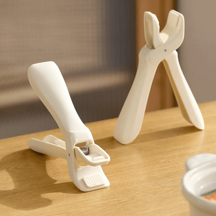 Anti-scald Bowl Clip, Silicone Non-slip Kitchen Plate Gripper for Hot Dishes 3