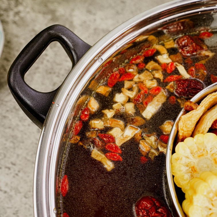 Electric Stainless Steel 2 Way Hot Pot / 4.5Q 5