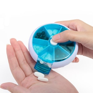 【中国直邮】FaSoLa 旋转七分格药盒 1个装 圆形迷你  随身药品盒