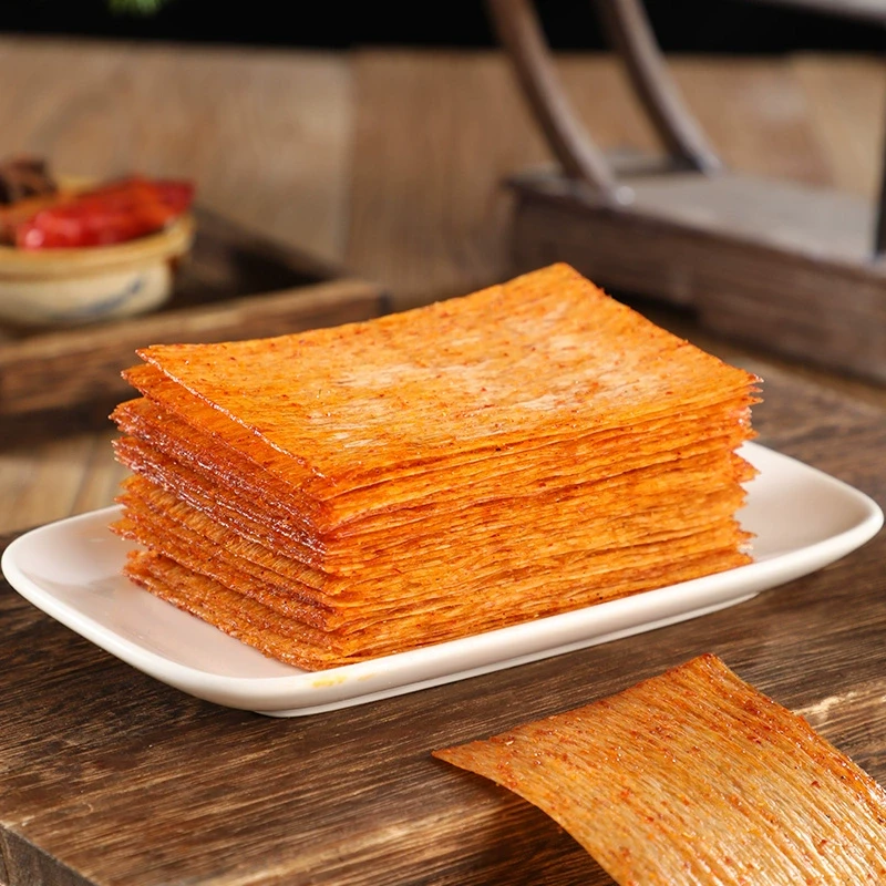 【中國直郵】黃輝黃奇隆蜘蛛人辣條大綠紅片麻辣味超辣手撕辣片72g河南黃奇隆綠色的零食 72g*1包