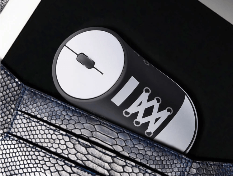 China direct mail 2019 rechargeable wireless running shoes mouse portable notebook mouse