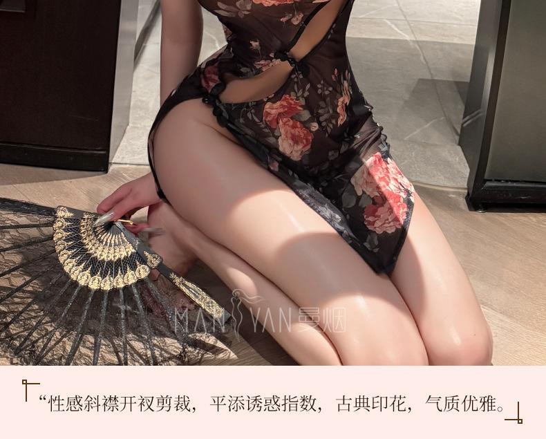 【中國直郵】 曼煙 情趣內衣 性感復古旗袍斜襟印花開衩長裙 黑色 均碼