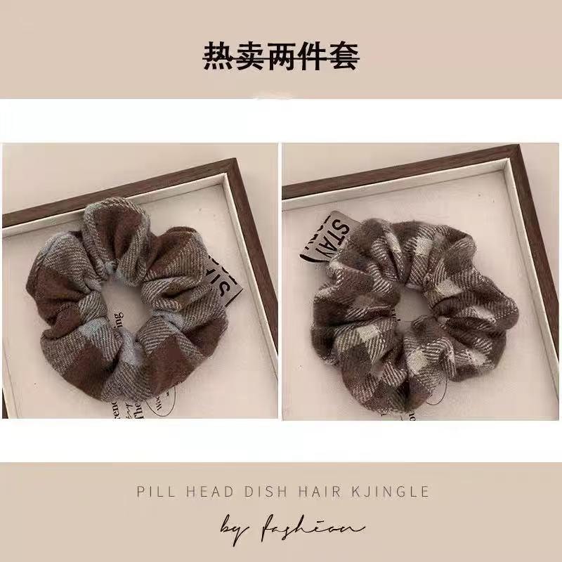 甄选好物 高弹力毛绒大肠发圈女2025新款扎头皮筋发绳耐用头饰   1对
