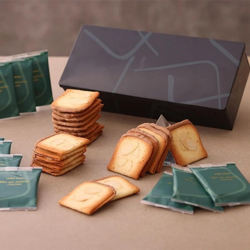 【日本直邮】日本 Yoku Moku 杏仁薄脆巧克力夹心饼干 24枚入