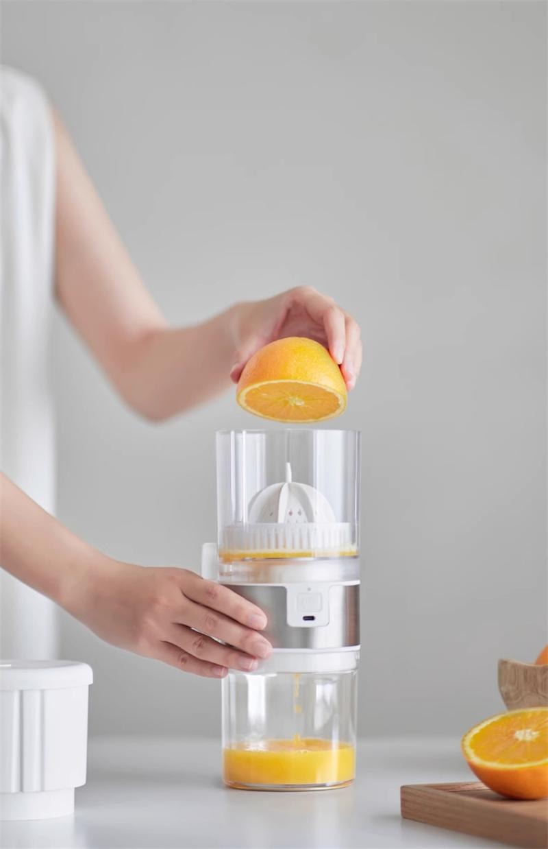 【中国直邮】 OLAYKS 立时榨汁机汁渣分离全自动小型电动无线便携 陶白色 1个装