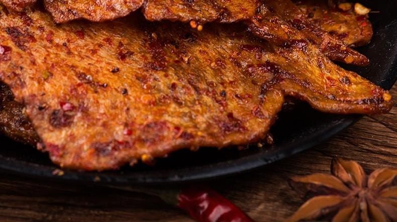 【中國直郵】 步步為贏 素魚片麻辣香辣素肉辣條湖南特產豆乾美味兒時記憶零食小吃 40g素魚片X8包