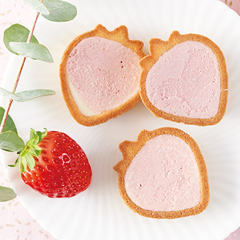 【日本直郵】LUPICIA 甘王草莓奶油 夾心餅乾 8枚