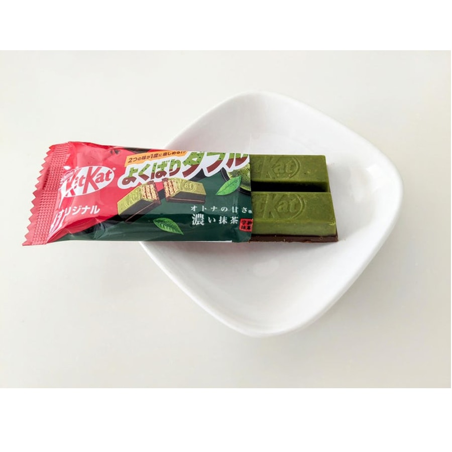 【日本直邮】日本NESTLE雀巢 KITKAT 迷你 夹心威化巧克力 50周年限定  浓厚抹茶和原味 双重巧克力10枚/ 袋