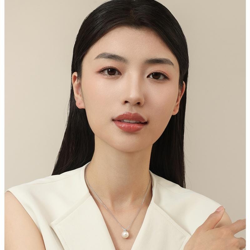 【中國直郵】 周大學生 戴妃珍珠吊墜珍珠頸鍊項鍊女素珠鎖骨鏈10-11mm40+5cm延長鏈含尾牌