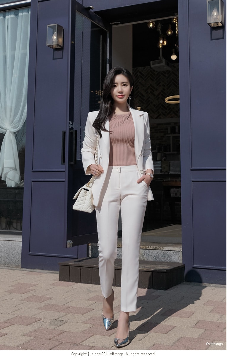 Jacket Ivory(model) free size