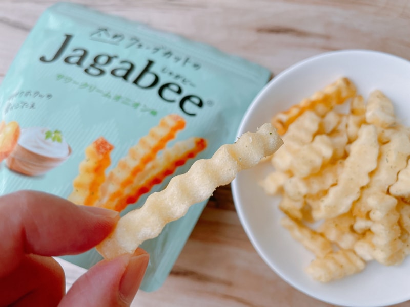 【日本直邮】日本卡乐比CALBEE JAGABEE 奶油洋葱味薯条脆棒  40g