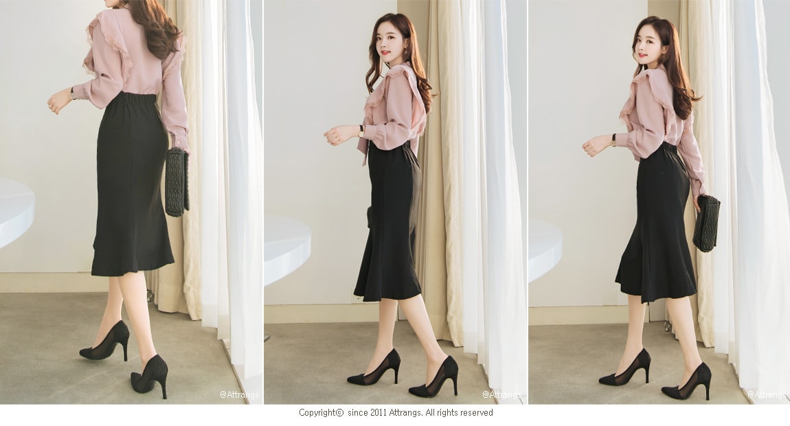 【韩国直邮】ATTRANGS 美人鱼线条基本款切开设计中裙 黑色 均码