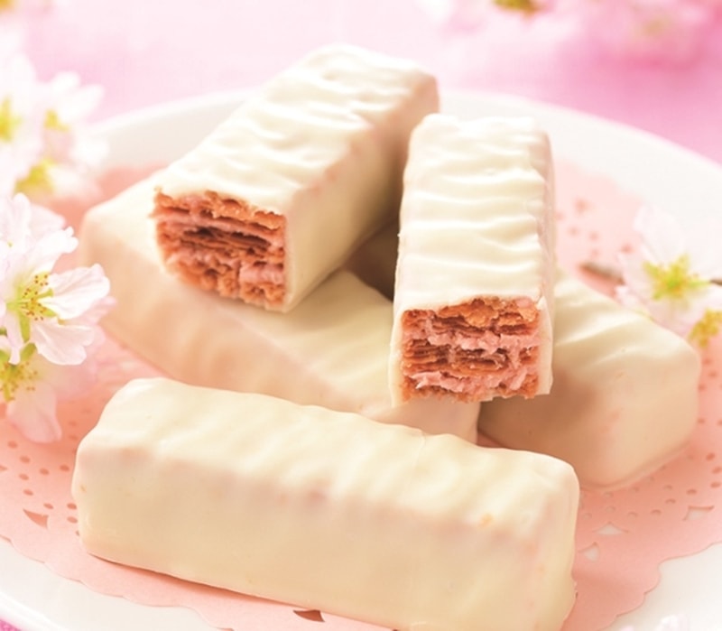 【日本直郵】DHL直郵3-5天到 日本石屋製菓 北海道人氣甜點 期限限定 櫻花千層酥 6枚裝