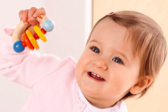 Germany HABA Clutching Toy Roundabout Wooden Manipulative Rattle & Teether one piece(randomly style)