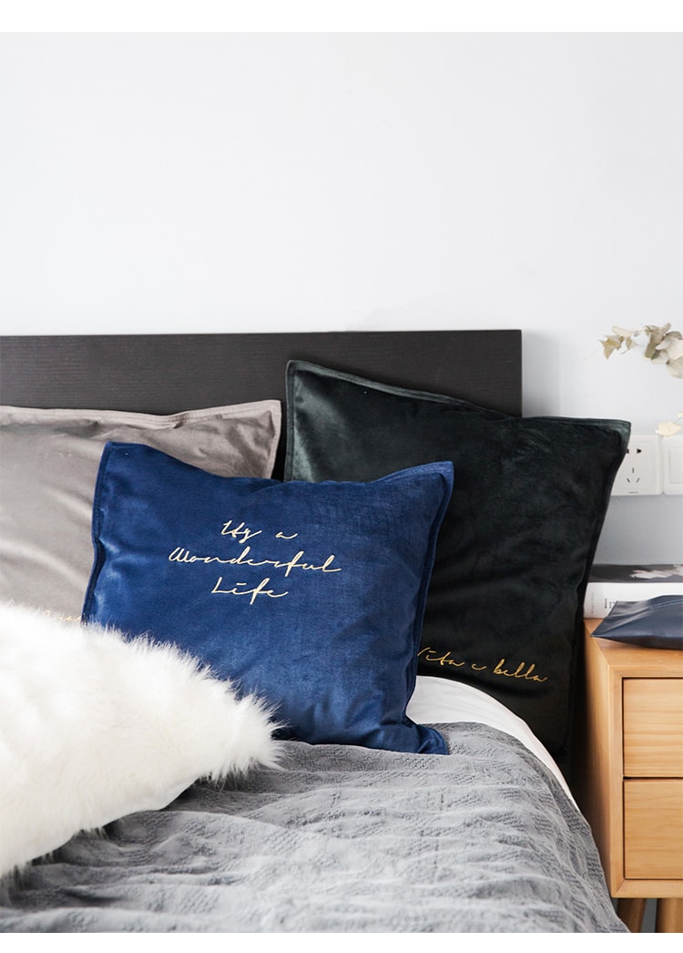 述物ins北欧风丝绒抱枕客厅卧室正方形沙发靠垫床头腰靠枕套-蓝色