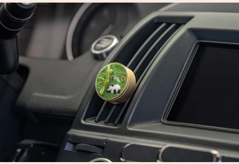 【中國直郵】 上海錢麗 錢麗 刺繡車載香氛 車載香氛刺繡香囊 出風口香片 國風車載香薰 - 大富大桂 1個