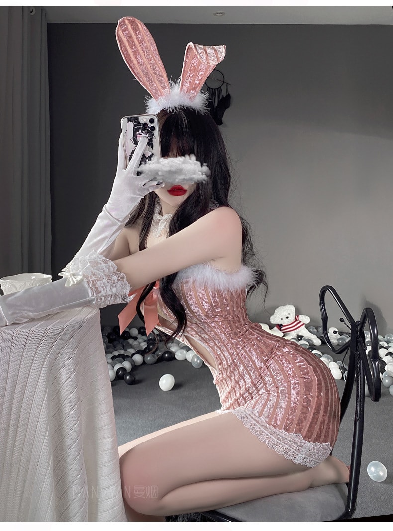 【中國直郵】曼煙 情趣內衣 性感毛絨抹胸蕾絲包臀兔女郎制服套裝 均碼 粉紅色