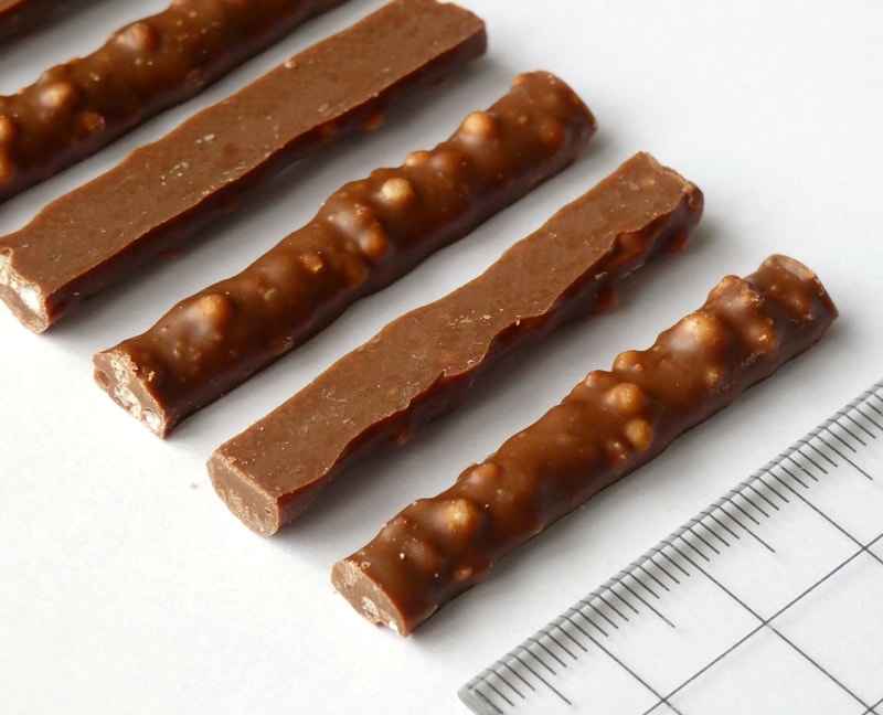 【日本直邮】日本森永MORINAKA  小枝 黑巧克力原味栗米巧克力 44小支