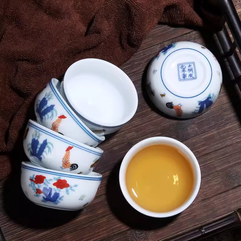 中國 不二馬 鬥彩雞缸杯德化盞杯茶杯 品茗杯 1 枚 大號 國家博物館同系列茶盞 如省2.8億